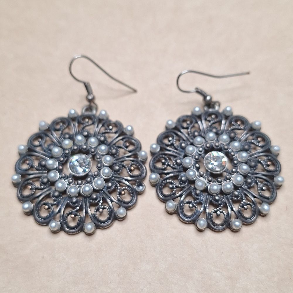 Vintage Silver Pearl Filigree Earrings